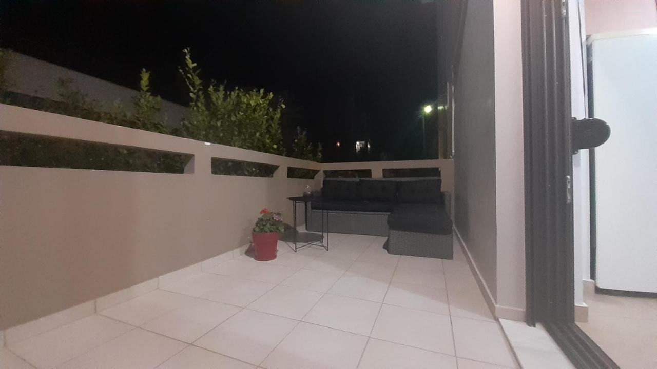 Nickolas Tiny Apartment Souda-Chania خانيا المظهر الخارجي الصورة